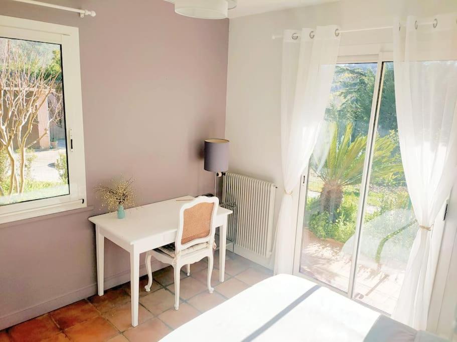 Vila Un Brin De Paille Cagnes-sur-Mer Pokoj fotografie