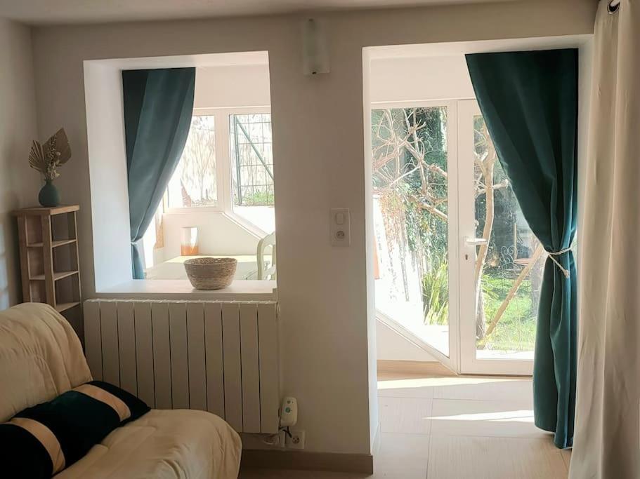 Vila Un Brin De Paille Cagnes-sur-Mer Pokoj fotografie